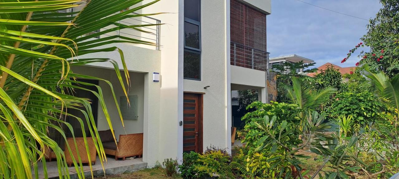 Les Villas Thorel Rivière Noire Extérieur photo